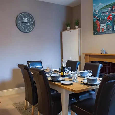 Mayville House - Uk41090